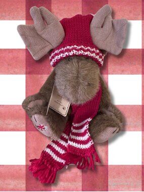 Boyds Bears Lester Mintly 13in Moose Retired Plush Red White Hat Scarf w/Tag EUC